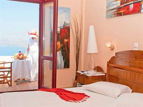 Atlantida Holiday Club Hotel Akrotiri  Exterior photo